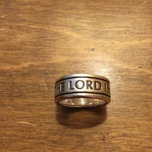 James Avery rare, retired Psalm 23 ring, size 8